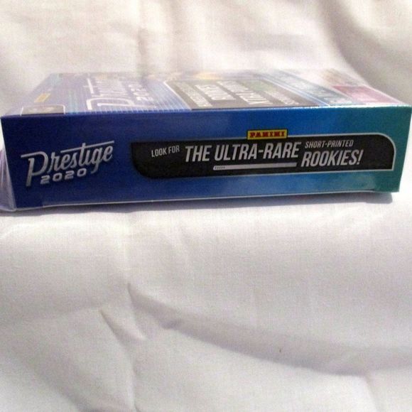 2020 Panini Prestige Football Hanger Box 6… - Picture 2 of 4